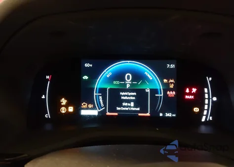 2025 Toyota Camry Se z USA, uszkodzony, nr VIN 4T1DAACK1SU037048